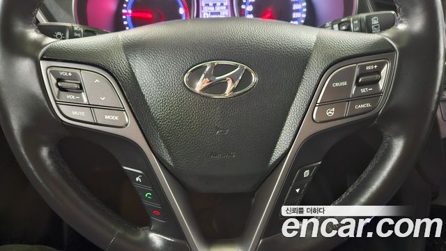 Hyundai Santafe 2013 — photo 11