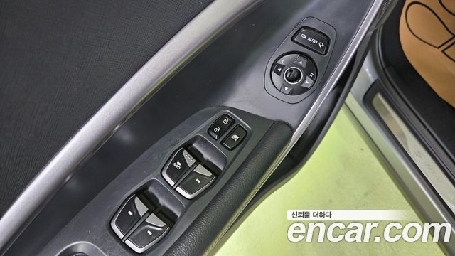 Hyundai Santafe 2013 — photo 17