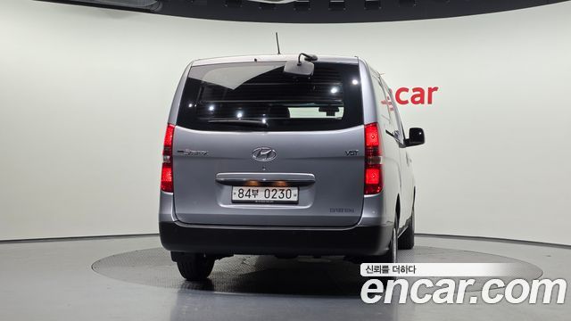 Hyundai Starex 2020 — photo 4