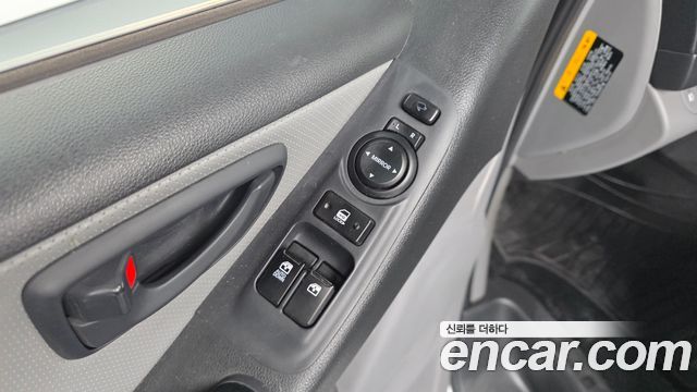 Hyundai Starex 2020 — photo 15