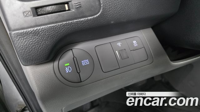 Hyundai Starex 2020 — photo 16