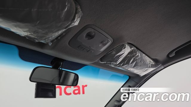 Hyundai Starex 2020 — photo 19