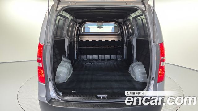 Hyundai Starex 2020 — photo 20