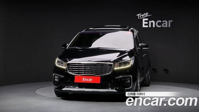 Kia Canival 2019 — photo 3