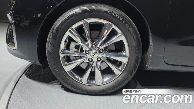 Kia Canival 2019 — photo 5