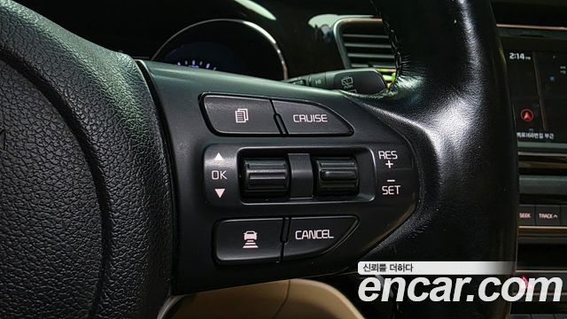 Kia Canival 2019 — photo 17