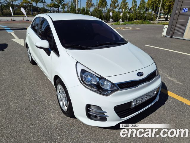 Kia pride 2017 — photo 3