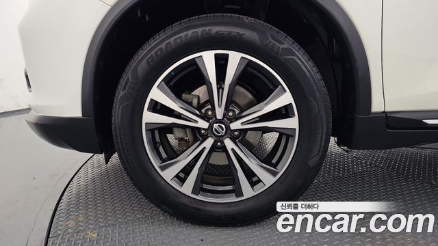 Nissan X-Trail 2018 — photo 5