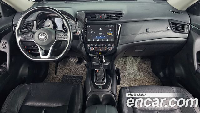 Nissan X-Trail 2018 — photo 10