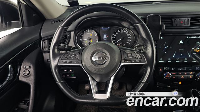 Nissan X-Trail 2018 — photo 19
