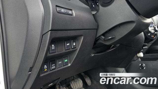 Nissan X-Trail 2018 — photo 27