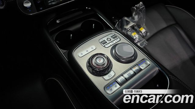 Genesis G90 2025 — photo 12