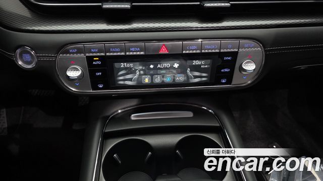 Genesis G90 2025 — photo 33