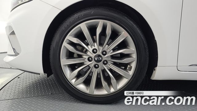 Kia K7 2020 — photo 5
