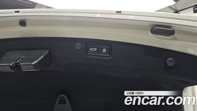 Kia K7 2020 — photo 20