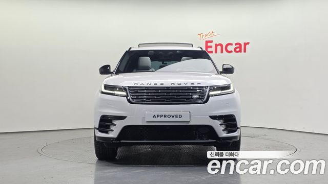 Land Rover Range Rover Velar 2026 — photo 7