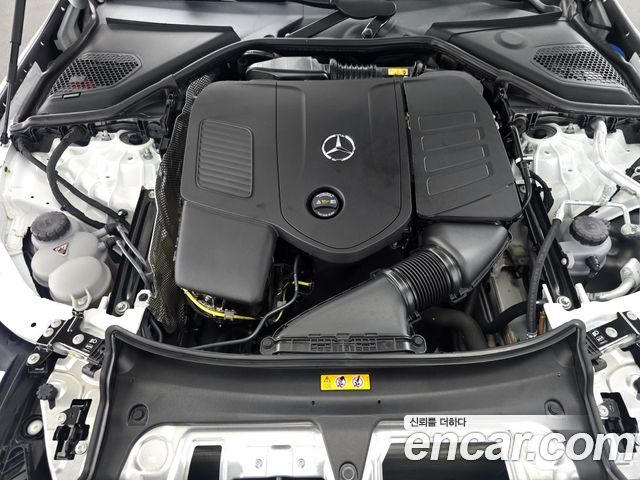 Mercedes-Benz E-Class 2026 — photo 6