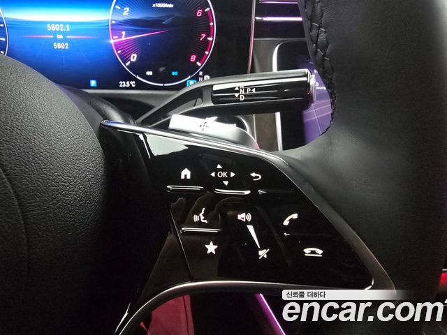 Mercedes-Benz E-Class 2026 — photo 9