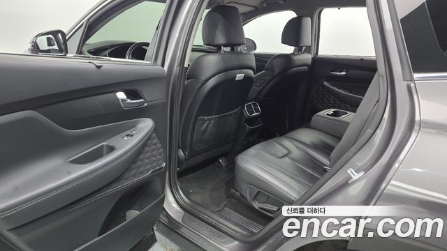 Hyundai Santafe 2019 — photo 20