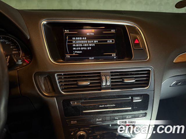 Audi Q5 2015 — photo 5