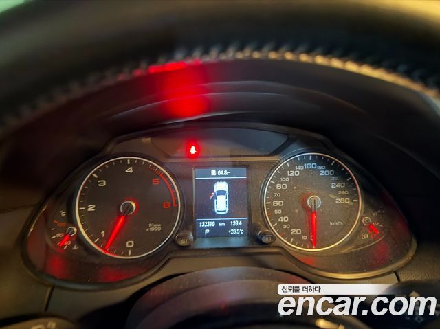 Audi Q5 2015 — photo 6