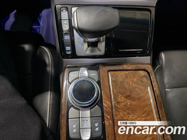 Genesis EQ900 2018 — photo 12