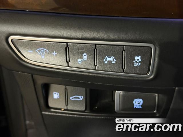 Genesis EQ900 2018 — photo 13