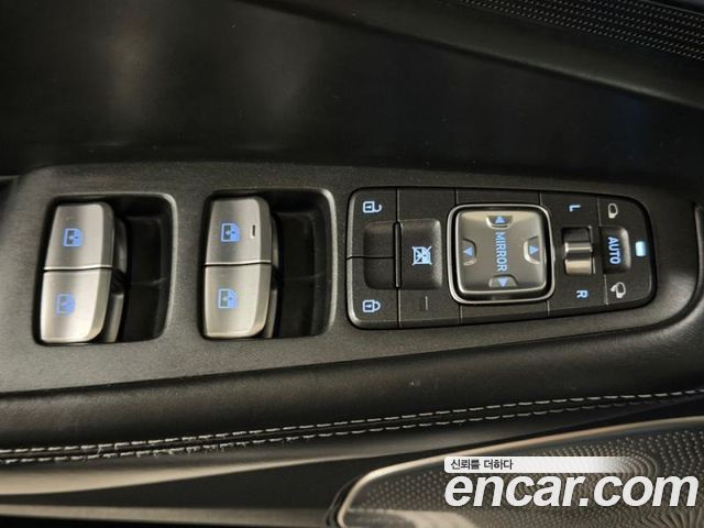 Genesis EQ900 2018 — photo 14