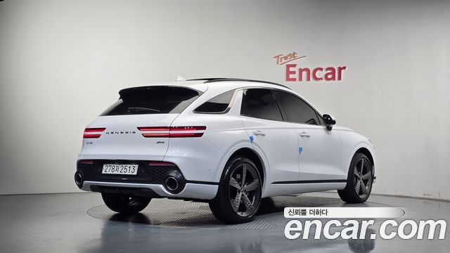 Genesis GV70 2022 — photo 2