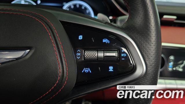 Genesis GV70 2022 — photo 22