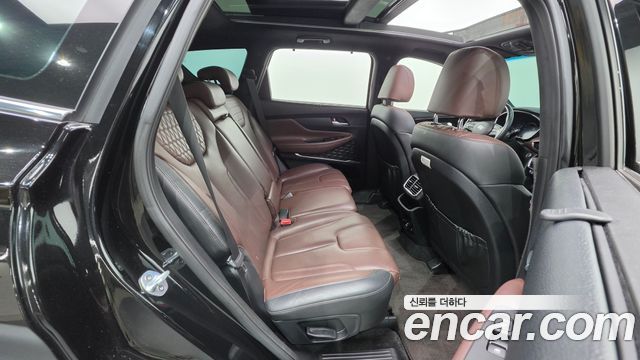 Hyundai Santafe 2019 — photo 11