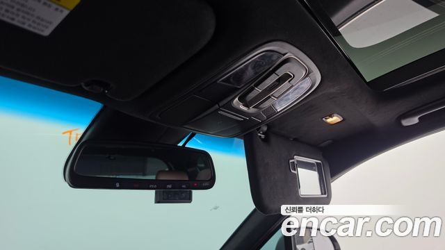 Hyundai Santafe 2019 — photo 17
