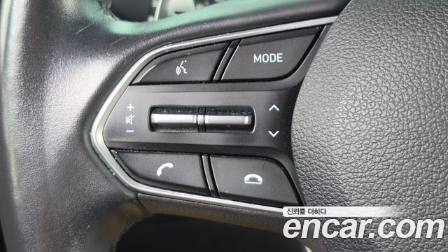 Hyundai Santafe 2019 — photo 19
