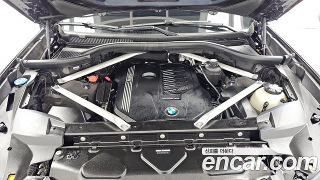 BMW X7 2022 — photo 6