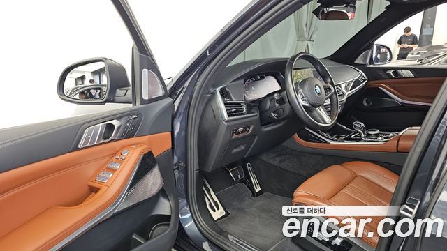 BMW X7 2022 — photo 10