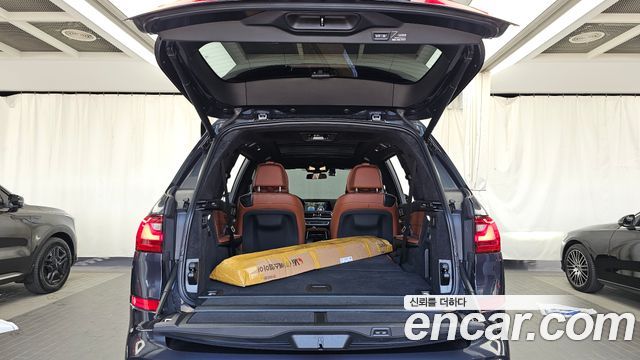 BMW X7 2022 — photo 20