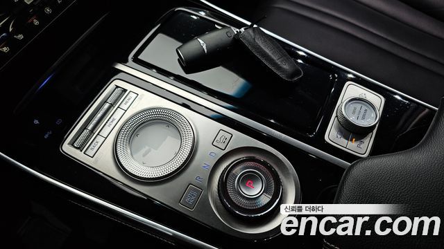 Genesis GV80 2020 — photo 9