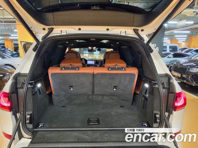 BMW X7 2022 — photo 20