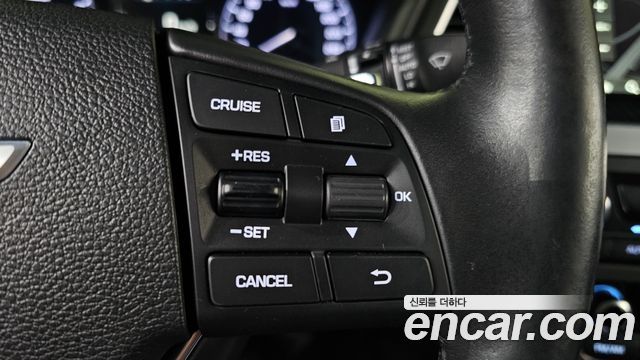 Hyundai Genesis 2015 — photo 19