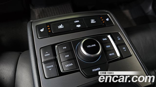 Hyundai Genesis 2015 — photo 20
