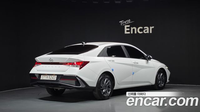 Hyundai AVANTE 2024 — photo 2