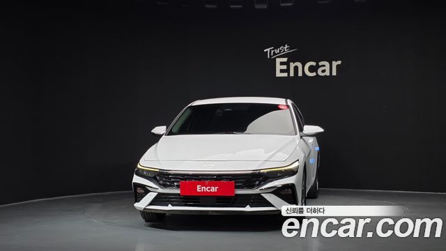 Hyundai AVANTE 2024 — photo 3