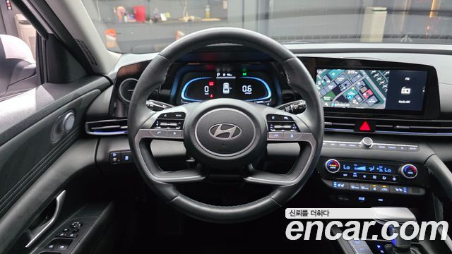 Hyundai AVANTE 2024 — photo 18