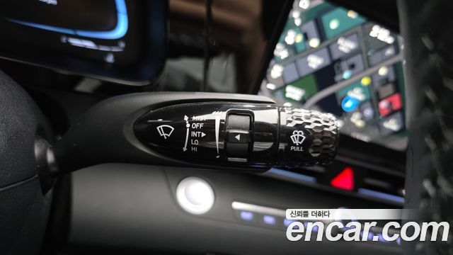 Hyundai AVANTE 2024 — photo 22
