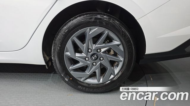 Hyundai AVANTE 2024 — photo 7