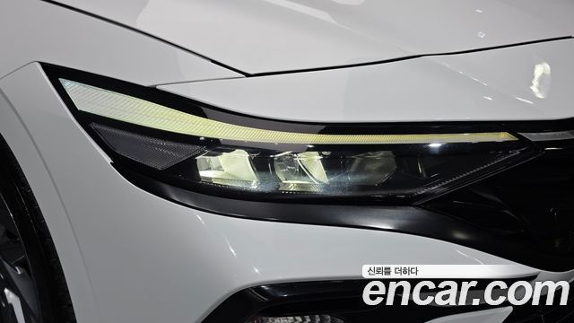 Hyundai AVANTE 2024 — photo 8
