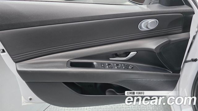Hyundai AVANTE 2024 — photo 14