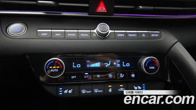 Hyundai AVANTE 2024 — photo 27