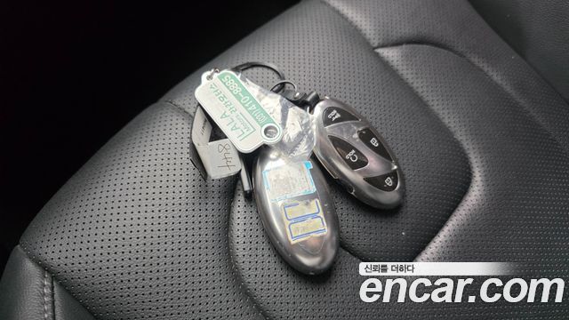Hyundai AVANTE 2024 — photo 31