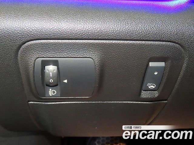 Renault Korea SM6 2016 — photo 17